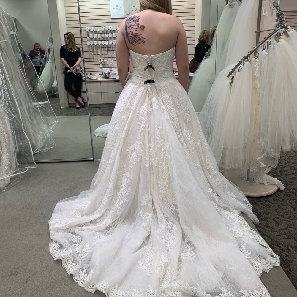 Oleg Cassini wedding dress